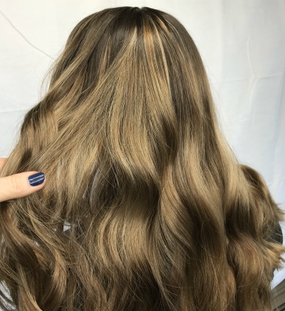 balayage sweep or paint no harsh regrowth line foiliage bronde freehand paint open air paint