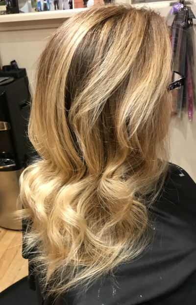 balayage sweep or paint no harsh regrowth line foiliage bronde freehand paint open air paint